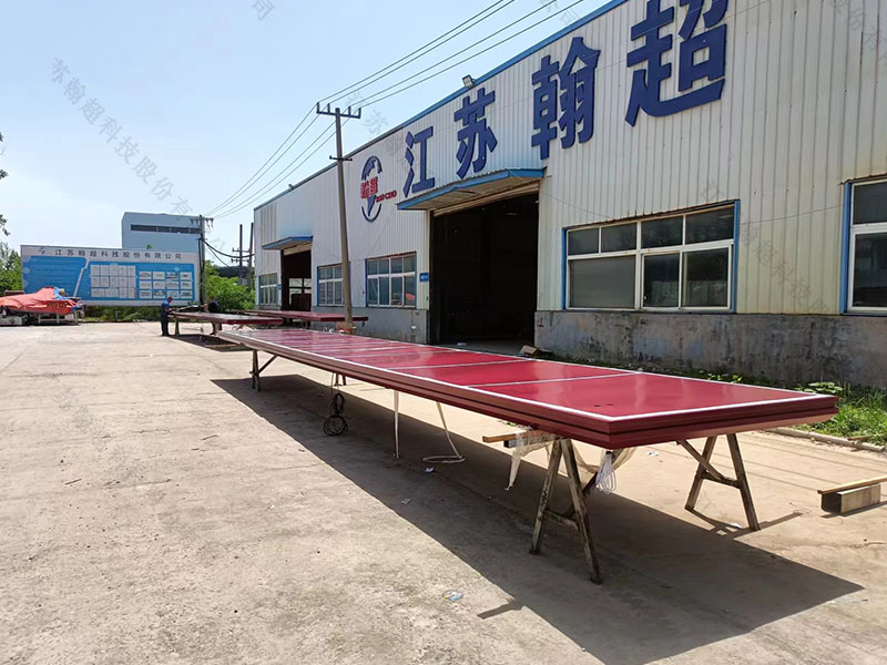 县城公交车候车亭