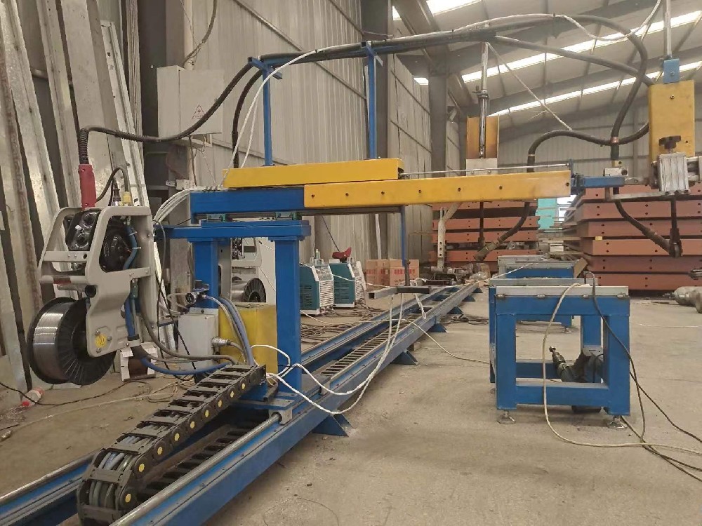 自动激光焊接机