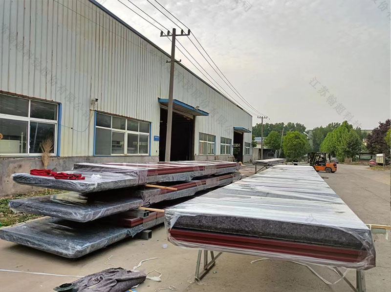 县城公交站台候车亭