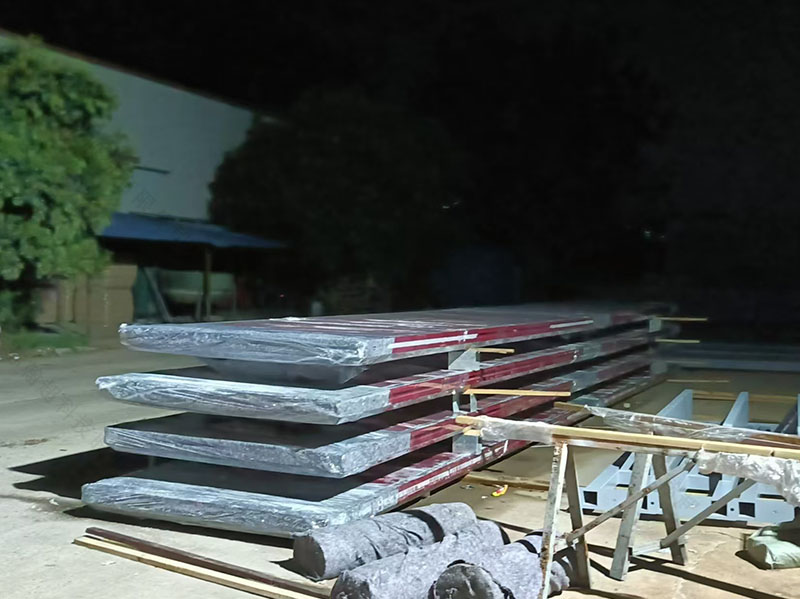 智能公交车站台