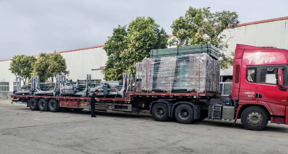 深圳定制款公交站台候车亭第1批次