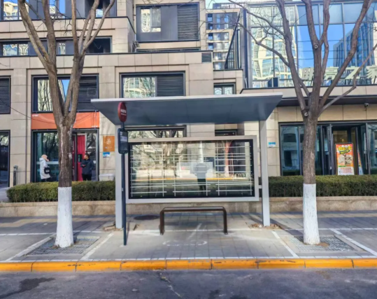 北京简易公交站候车亭