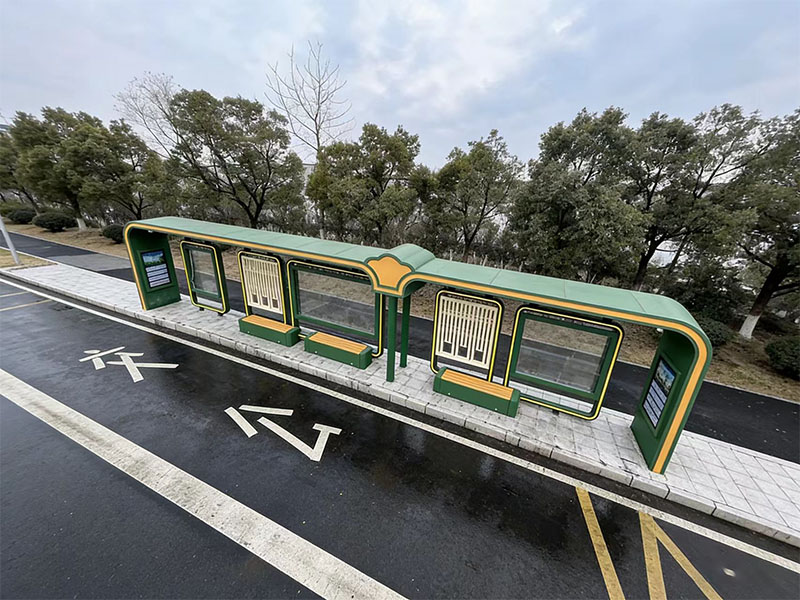 克拉玛依中式候车亭，复古绿鎏金也太绝了