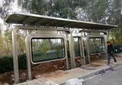 优质不锈钢材质公交站台安装实景